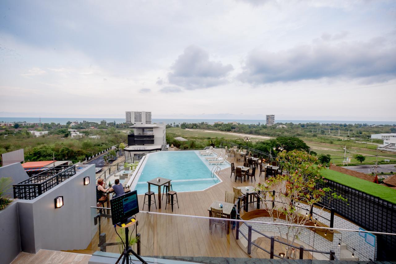 โรงแรม เวล 4*